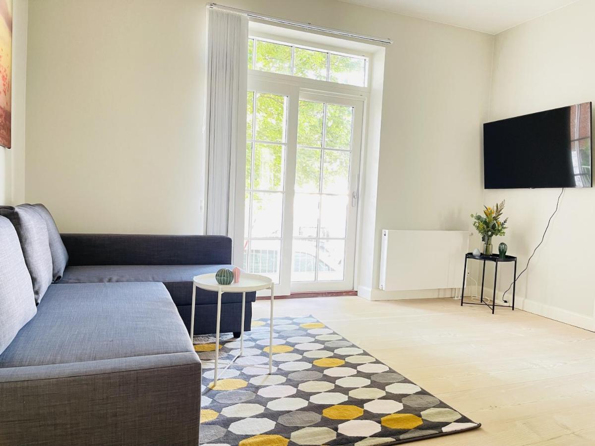 Aday - 2 Bedroom Apartment With Patio 올보르 외부 사진