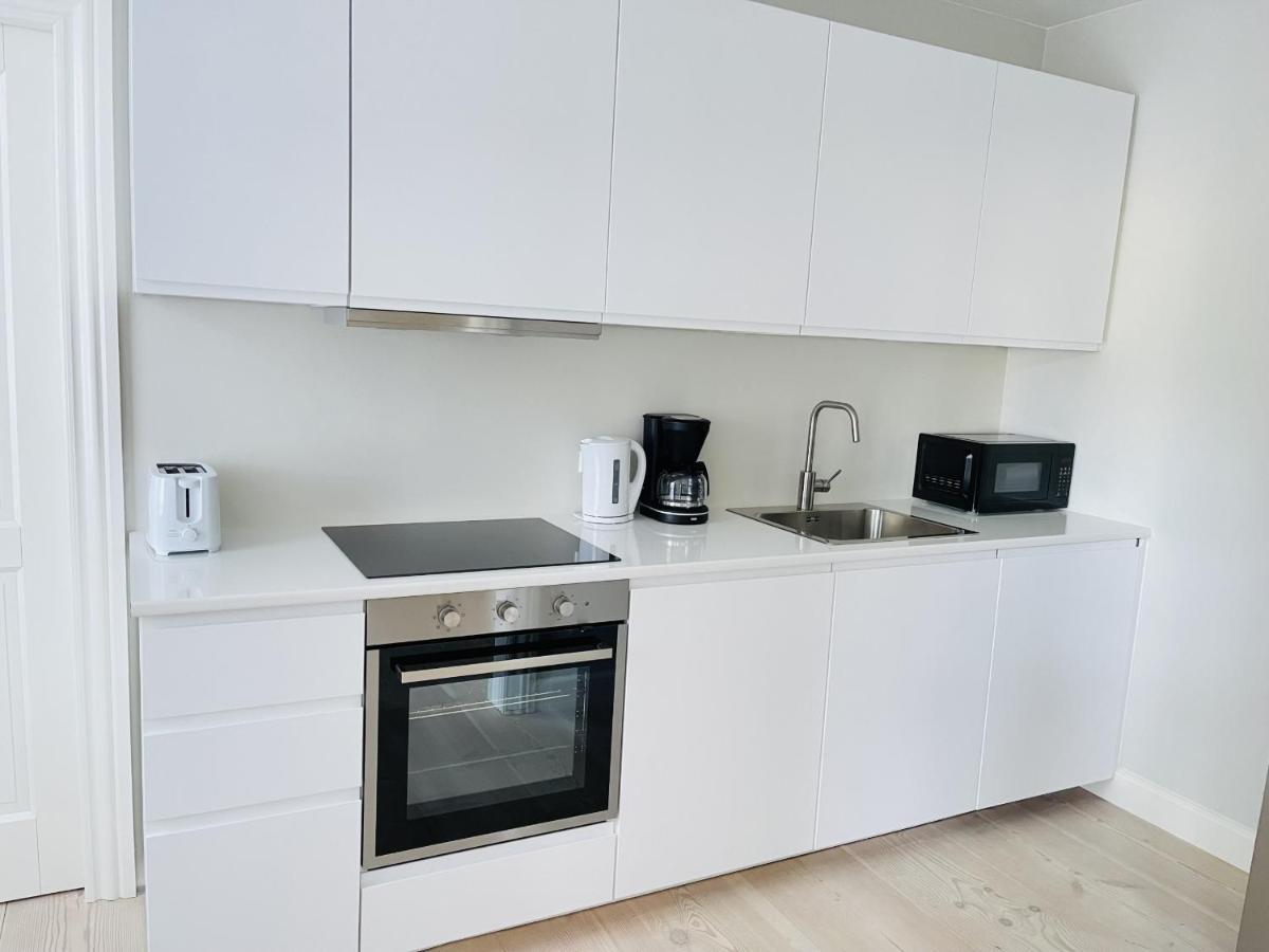 Aday - 2 Bedroom Apartment With Patio 올보르 외부 사진